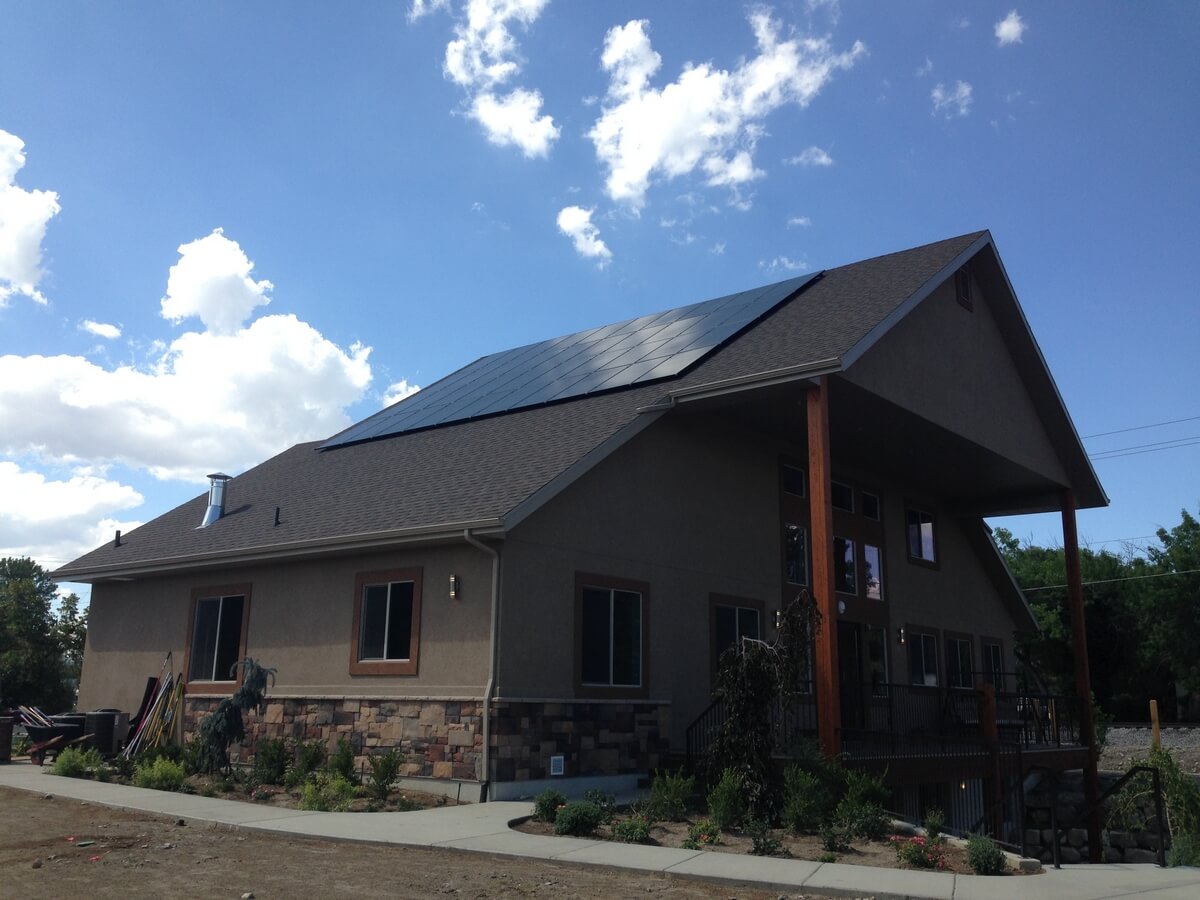 redstone-solar-american-fork-utah-solar-installation-solarworld-sw280-panels-enphase-250m-microinverter