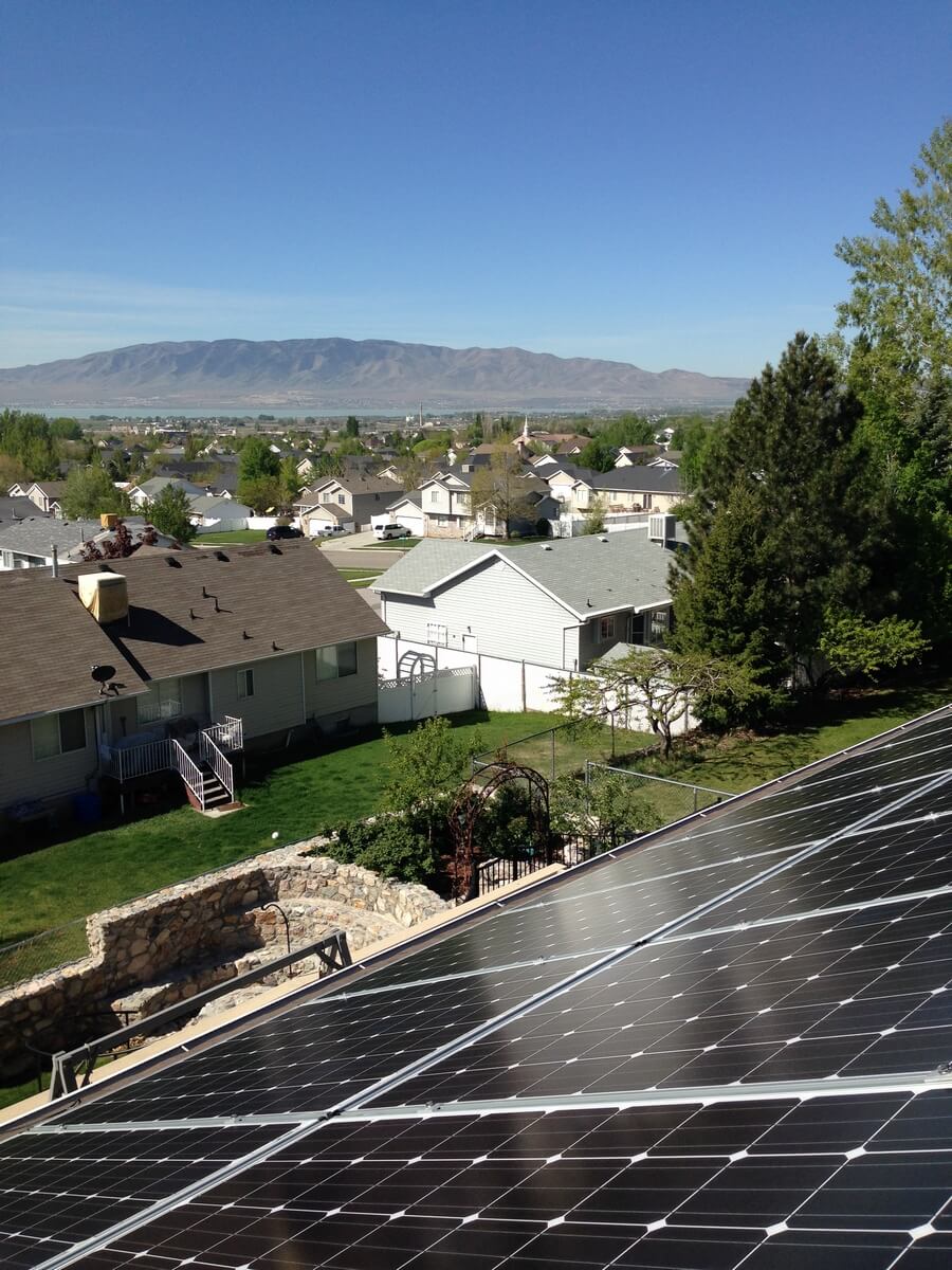 american-fork-utah-solar-installation-solarworld-sw280-panels-solaredge-se10000aus-inverter-p300-optimizers