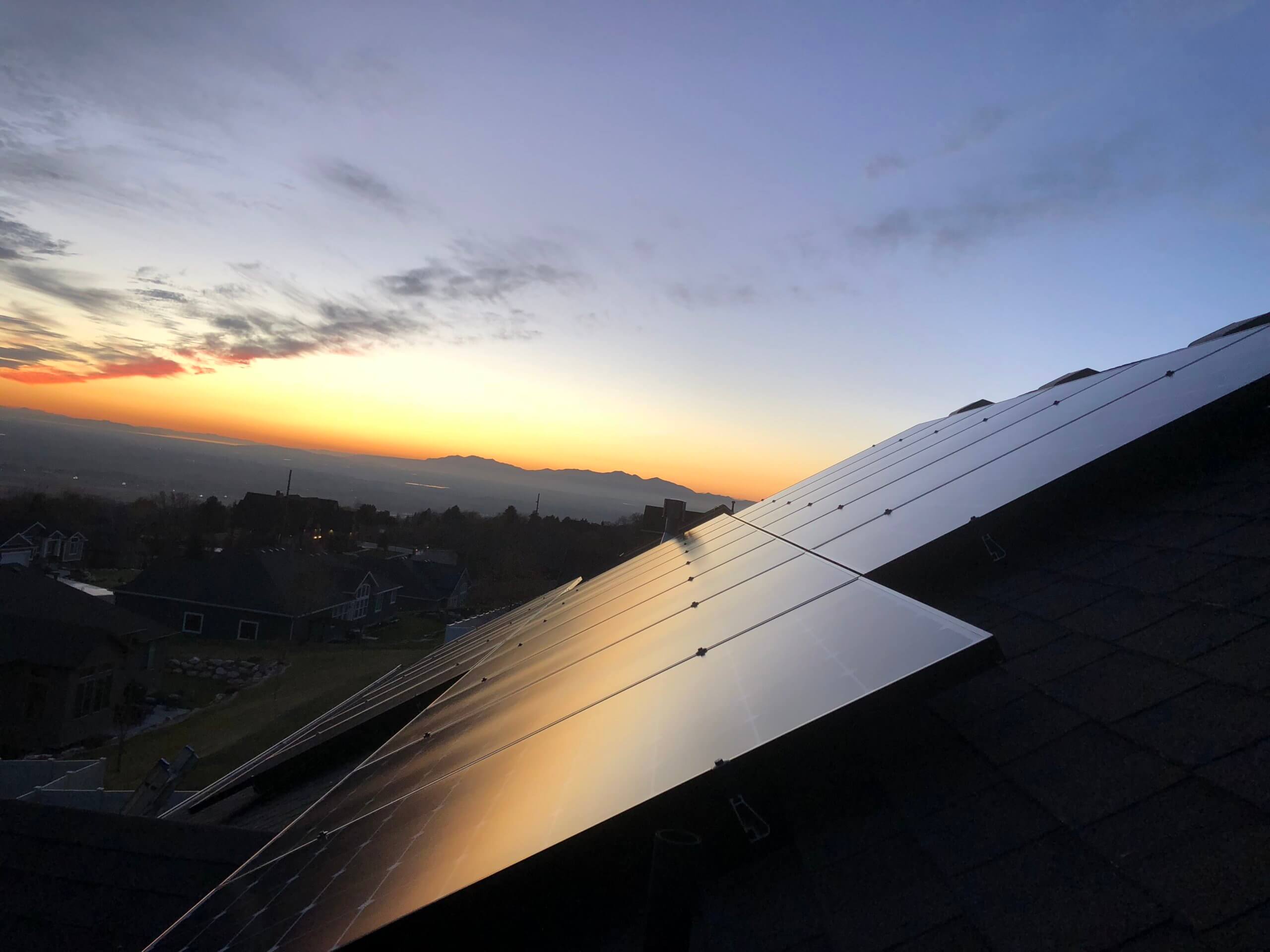 redstone-solar-pleasant-view-utah-solar-panel-installation-lg-r-series-solaredge-se7600h-us-hd-wave